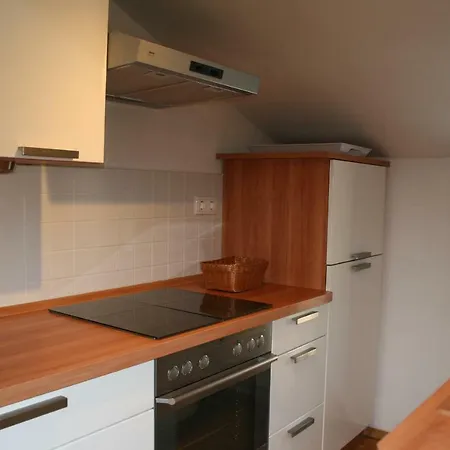 Fam. Jaeger 400m Zum Apartment *