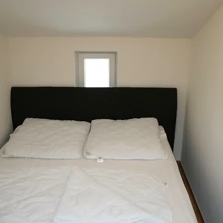 Apartment Fam. Jaeger 400m Zum Koserow